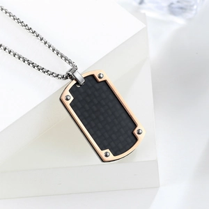 Pendentif plaque militaire en carbone pour homme avec cadre or rose et chaîne acier