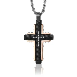 Collier avec Pendentif Croix en Acier Inoxydable Bicolore pour Hommes avec Design Quadrillé en Strass Bijoux Religieux Tendance Cadeau pour Lui