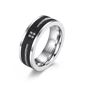 Bague pour homme en acier inoxydable avec insert givré, câble tissé et quatre pierres