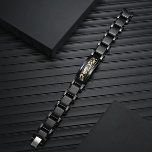 Bracelet pour homme en acier inoxydable noir mat avec insert camouflage et fermoir argent