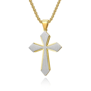 Collier avec pendentif croix en acier inoxydable bicolore avec finition brossée