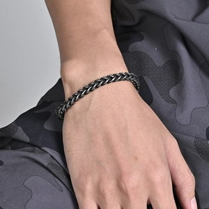 Vintage foxtail chain bracelet for men in retro stainless steel with matte silver finish