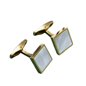 Boutons de manchette carrés en or avec incrustation de nacre pour chemises d'hommes