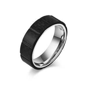 Bague pour homme en fibre de carbone noire avec anneau intérieur argenté poli