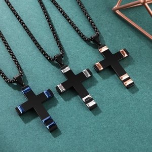 Herren Edelstahl Kreuz Anhänger Halskette Pyramide Facette Zweifarbig Einfach Hip Hop Industrieller Streetwear Schmuck