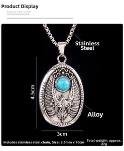 Détail du pendentif aigle vintage avec turquoise bleue et dimensions de la chaîne en acier