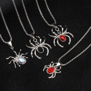 Punk Goth Spider Pendant Necklace Stainless Steel Zinc Alloy Rhinestone Dark Style Unisex Hip Hop Sweater Chain Jewelry