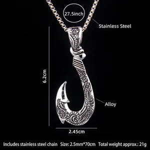 Collier avec pendentif crochet de poisson vintage pour homme avec gravures sur fond noir