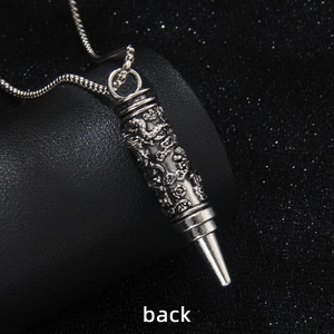 Collier avec pendentif cylindre dragon argenté vintage et relief détaillé pour hommes