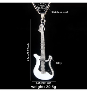 Dimensions du collier guitare avec chaîne de 70cm en acier inoxydable et pendentif