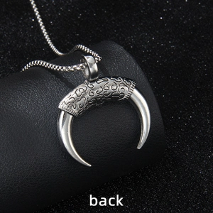 Retro stainless steel devil eye bull horn pendant necklace with silver box chain