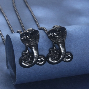 Hip Hop Black Cobra Snake Pendant Necklace Stainless Steel Chain Alloy Animal Gothic Punk Style Jewelry For Men Boys Cool Gift