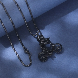 Gothic punk skull riding motorcycle pendant with black box chain for men fashion