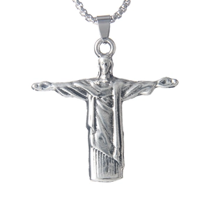 Collier en acier inoxydable vintage avec un pendentif Jésus argenté détaillé sur chaîne box