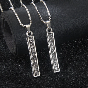 Collier Pendentif Colonne Carrée en Acier Inoxydable Vintage Mantra Bouddhiste en Alliage Chaîne de Boîte Argent Antique Hommes Femmes