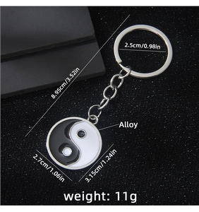 Detailed size measurement of silver Yin Yang Tai Chi keychain with alloy dimensions