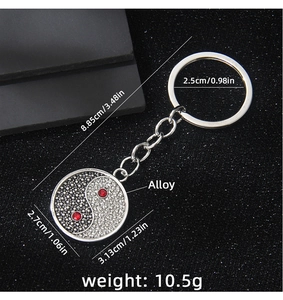 Detailed size specifications of the Yin Yang Tai Chi alloy keychain with rhinestones