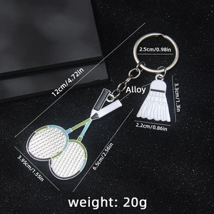 Badminton racket keychain with shuttlecock pendant for sports fans and bag decoration