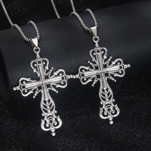 Vintage Baroque Hollow Out Cross Pendant Necklace For Men Women Stainless Steel Box Chain Alloy Gothic Punk Jewelry Gift