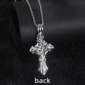 Collier croix gothique pour homme avec motif de vigne et chaîne en acier inoxydable