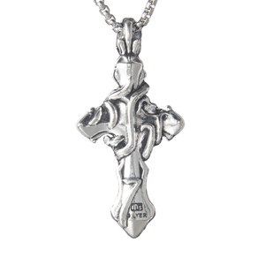 Collier avec pendentif croix gothique en argent vintage et chaîne à mailles carrées