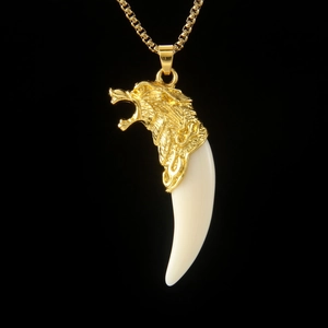 Men's Punk Stainless Steel Wolf Tooth Pendant Necklace Gold Wolf Head Acrylic Fang Retro Gothic Jewelry Sweater Chain Necklace