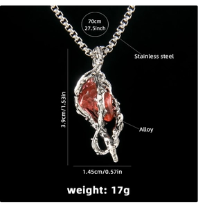 Dimensions du collier gothique avec chaîne de 70cm et pendentif cœur rouge de 3,9cm