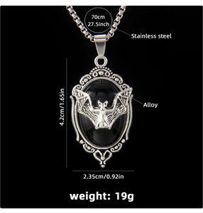 Gothic bat necklace detail showing dimensions 4.2x2.35cm and 70cm stainless steel chain