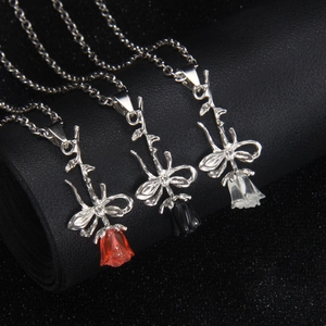 Collier Pendentif Fleur de Rose 3D Chaîne en Acier Inoxydable Alliage de Zinc Acrylique Bijou Floral pour Homme Femme