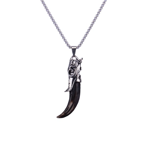 Retro wolf tooth pendant necklace in stainless steel with vintage silver decorative metalwork