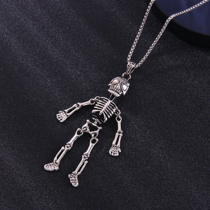 Collier avec pendentif robot squelette articulé en argent vintage et chaîne à billes