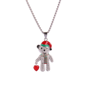 Collier ours de Noël avec pendentif cœur rouge et cristaux brillants sertis