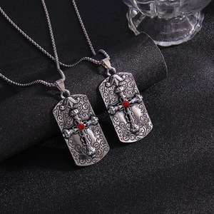 Collier Gothique Rétro en Acier Inoxydable Pendentif Croix Argent Antique Hip Hop Strass Dog Tag Bijoux Pour Homme Femme