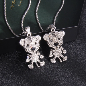 Ensemble de colliers avec pendentif tigre en argent serti de strass et chaîne vénitienne
