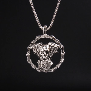 Gothic Punk Skull Engine Pendant Necklace For Men Biker Style Heavy Metal Gear Chain Jewelry Accessories Silver
