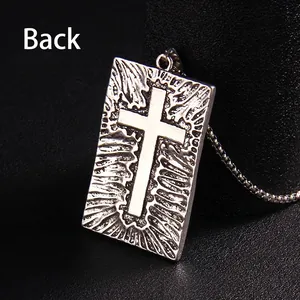Collier avec pendentif croix en acier inoxydable vintage et texture gravée argent antique
