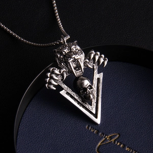 Collier tête de tigre et crâne gothique en acier inoxydable au style rock
