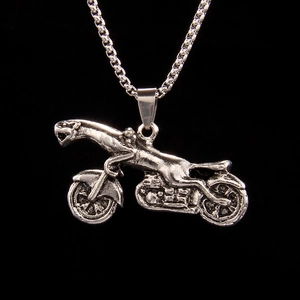 Vintage Punk Leopard Motorcycle Pendant Necklace Stainless Steel Box Chain Retro Biker Gothic Hip Hop Jewelry For Unisex