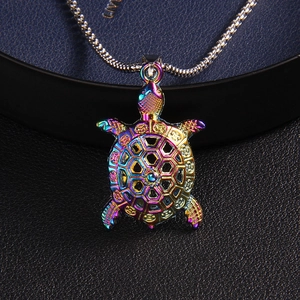 Rainbow plated stainless steel sea turtle pendant necklace with geometric shell patterns