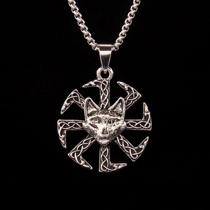 Collier Pendentif Tête de Loup Slave Argent Antique Roue Solaire Slave Kolovrat Pendentif Chaîne en Acier Inoxydable Homme Unisexe