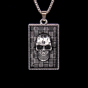 Punk Gothic Stainless Steel Skull Pendant Necklace Men Women Woven Texture Rectangular Tag Alloy Skull Head Hip Hop Jewelry
