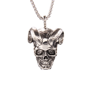 Gothic silver bull horn skull pendant necklace made of vintage stainless steel