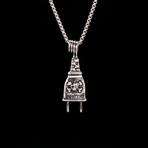 Punk Industrial Stainless Steel Skull Plug Pendant Necklace For Men Women Alloy Vintage Silver Plug Necklace Jewelry