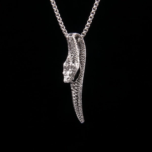 Collier avec Pendentif Tête de Serpent Vintage Punk Gothique pour Hommes Femmes Hip Hop Chaîne en Acier Inox Alliage Bijoux