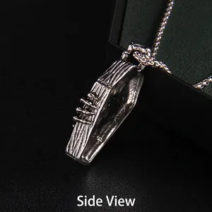 Collier cercueil punk en acier inoxydable pour homme avec vue latérale tête de mort