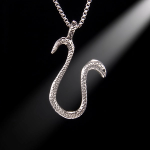 Gothic Stainless Steel Snake Pendant Necklace For Men Women Hip Hop Vintage Alloy Animal Shape Jewelry Gift Box Chain Necklace