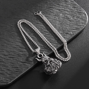 Pendentif tête de mort viking en acier titane avec chaîne boîte polie pour homme