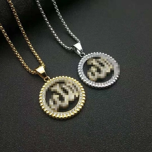 Collier Pendentif Rond Hip Hop en Acier Inoxydable Allah Calligraphie pour Hommes Femmes Or Argent Strass Bijoux