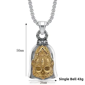 Détails des dimensions 50mm x 26mm et du poids 43g du pendentif cloche crâne