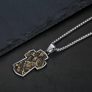 Collier avec pendentif croix Saint-Michel Archange en acier inoxydable plaqué